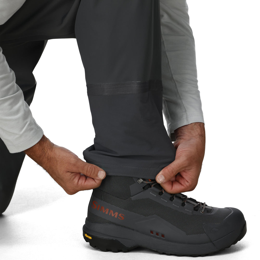 Simms Men's Flyweight Packable Wader, Cinder, view 8