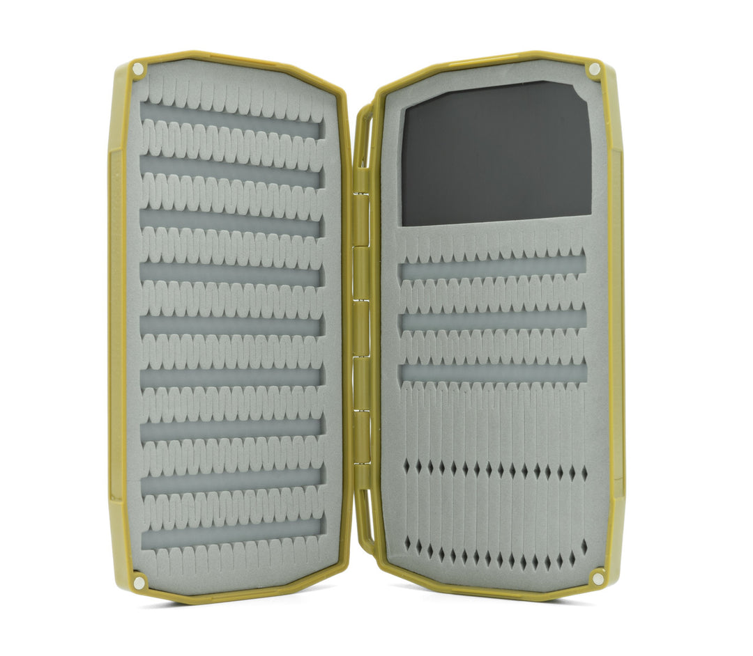 Umpqua UPG Foam Weekender, shown open