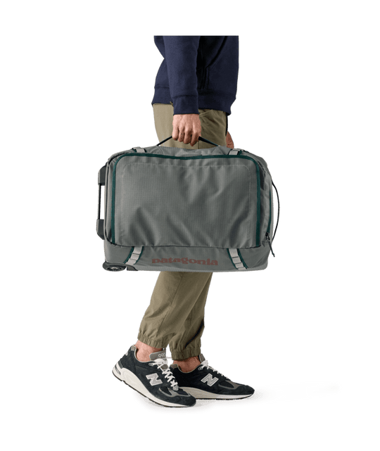 Patagonia Black Hole Wheeled Duffel 40L, view 6