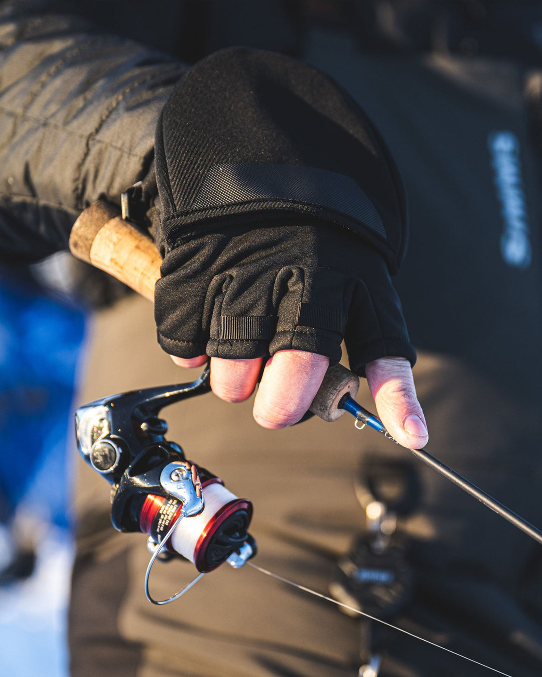 Simms WINDSTOPPER Foldover Mitt Sale, Foldover Mitt Rollover
