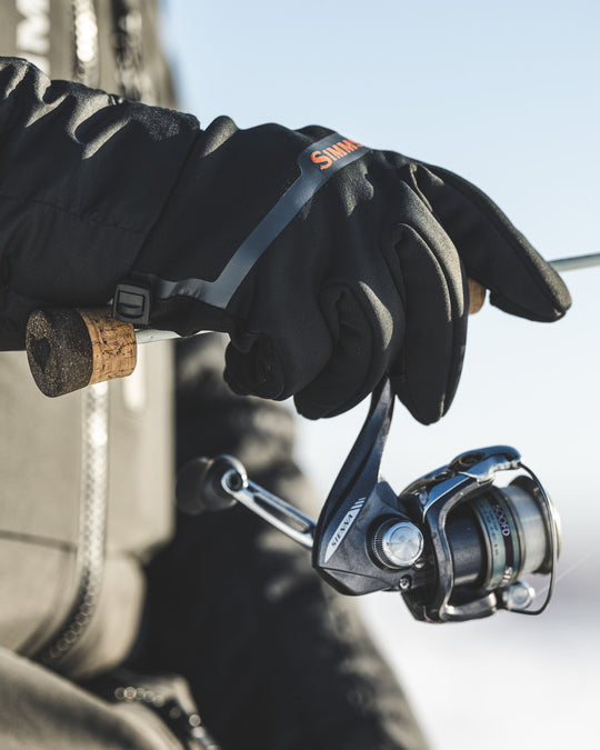 Simms WINDSTOPPER Flex Glove Sale, Windstopper Flex Glove Rollover