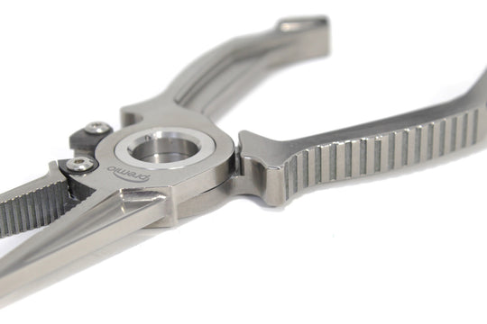 Van Staal Premio Titanium 6.5 Inch Pliers, view 6