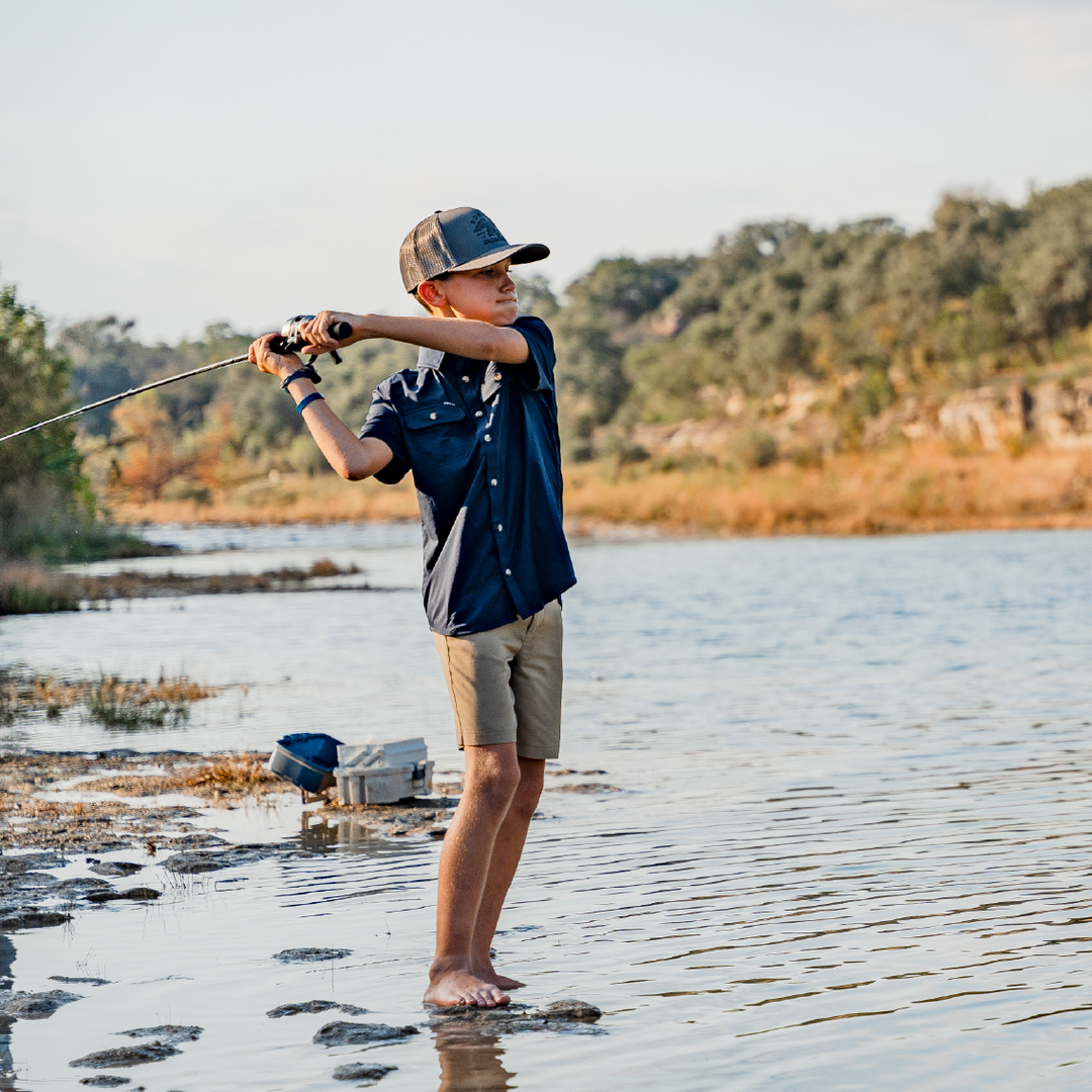 Poncho The Pond Hopper Short Sleeve Shirt, Hollow, view 2