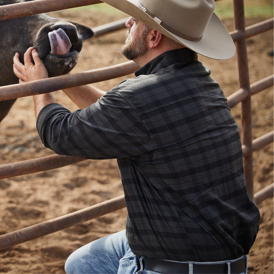 Poncho The North Rim Long Sleeve Shirt | Tailwaters Fly Fishing