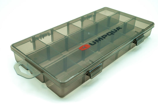 Umpqua Bug Locker 3618, Gray